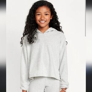 ⭐️40% Off⭐️ Old Navy Cropped Plush Ribbed Hoodie for Girls
